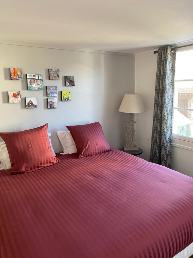 Chambre D'Hotes Du Carre Des Arts Honfleur Exteriér fotografie