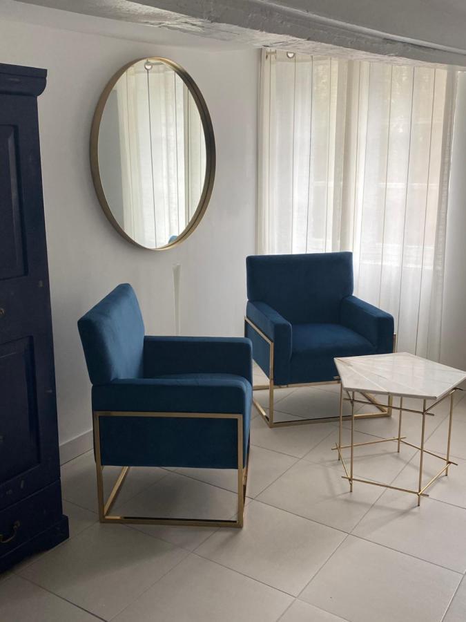 Chambre D'Hotes Du Carre Des Arts Honfleur Exteriér fotografie