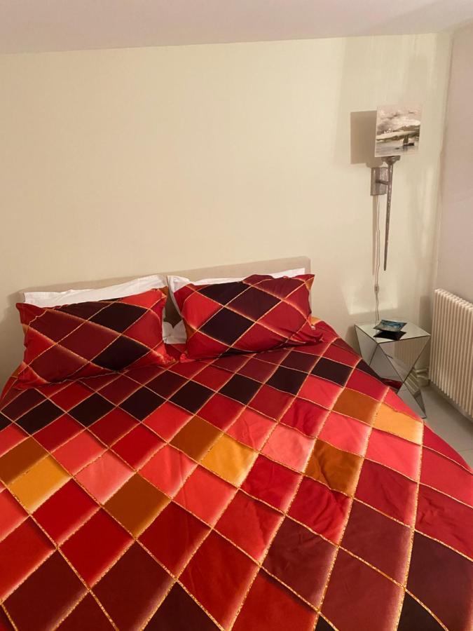 Chambre D'Hotes Du Carre Des Arts Honfleur Exteriér fotografie